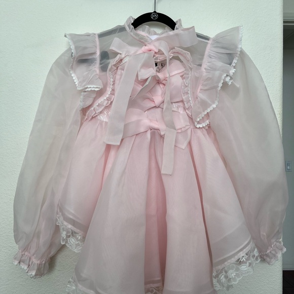 SELKIE CAKE DRESS - Picture 4 of 7